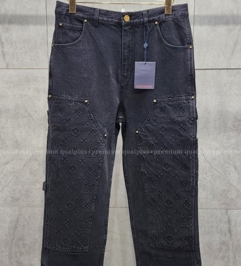 [국내배송] 루*비통 모노그램 블랙워싱 데님 카펜터 팬츠