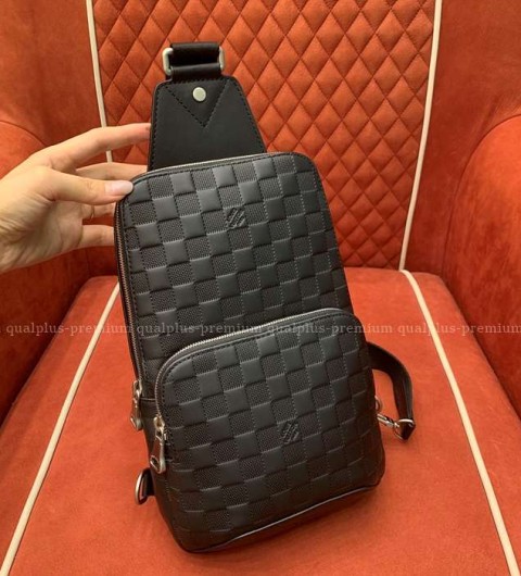 루이비통 N41720 에비뉴 슬링백 남성용