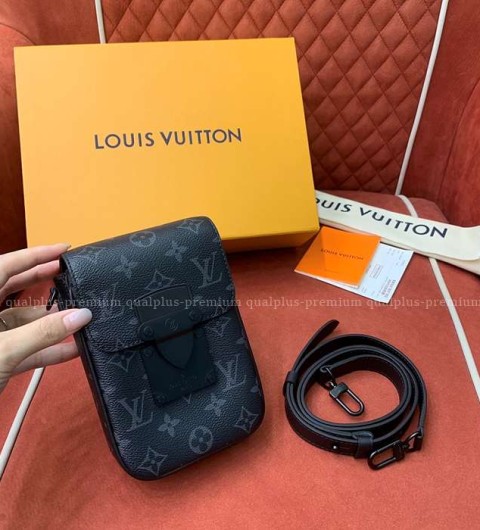 루이비통 M82252 S락 버티컬 웨어러블 월릿 크로스백 남성용
