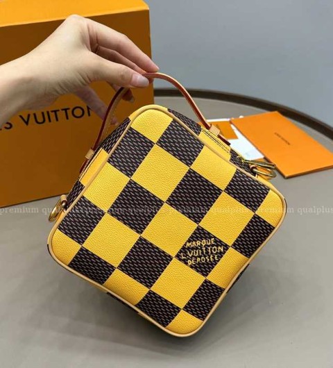 루이비통 N40562 체스 메신저백