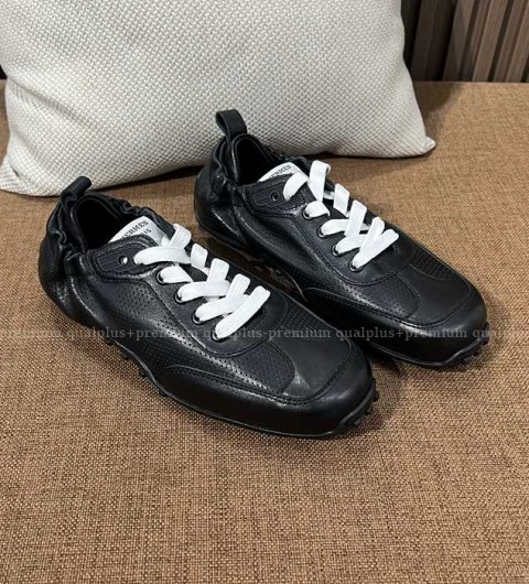 에르메스 인 스니커즈 남녀공용