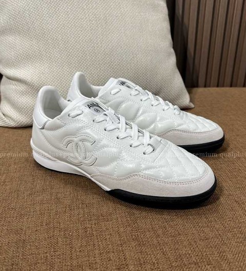 샤넬 24A 퀄팅 스니커즈 여성용
