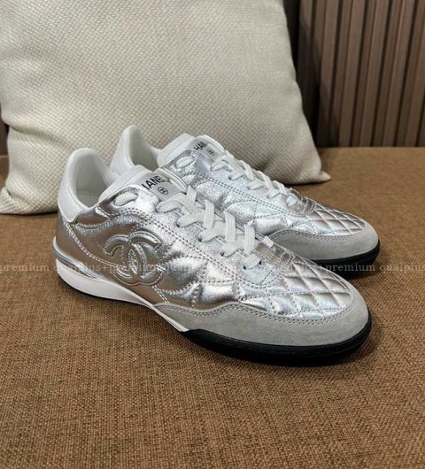 샤넬 24A 퀄팅 스니커즈 여성용