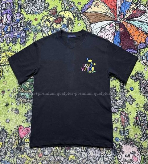 루이비통 로고 반팔티셔츠