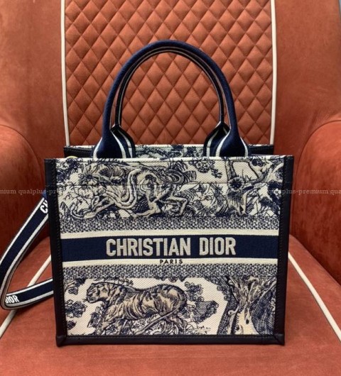 디올 북토트백 스몰