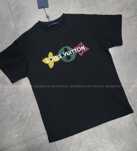 [국내배송] 루*비통 모노그램 자수로고 반팔 라운드 티셔츠