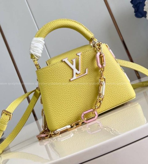 루이비통 M25232 카퓌신 미니