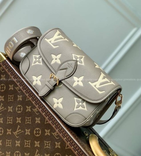 루이비통 M46386 다이앤 숄더백