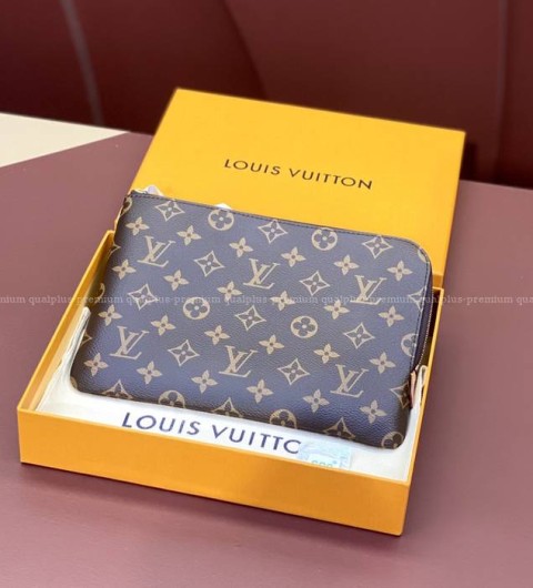 루이비통 M44500 에튀 보야주 PM 클러치백