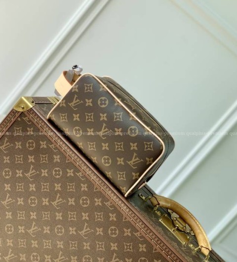 루이비통 M83112 락커 돕 키트 클러치백