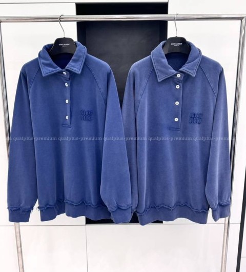 미우미우 폴로 맨투맨