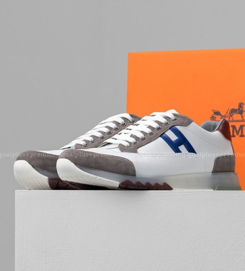 [국내배송] 에*메스 트레일 스니커즈