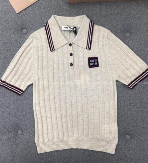 미우미우 로고 스트라이프 폴로 니트 반팔 여성용