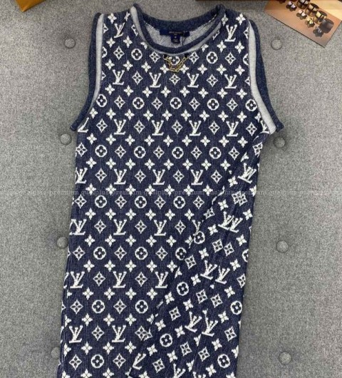 루이비통 모노그램 슬리브리스 니트 원피스 여성용