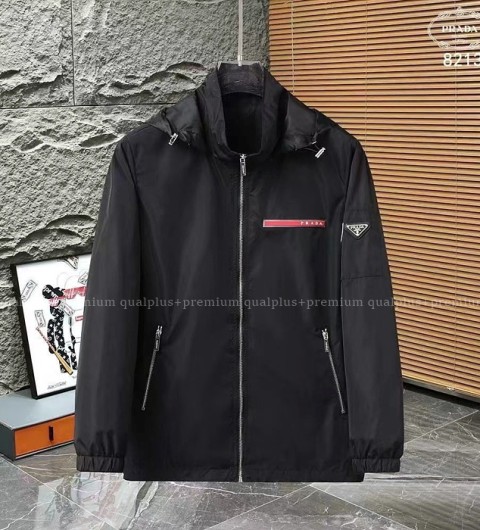 [국내배송] 프*다 삼각로고 나일론 바람막이