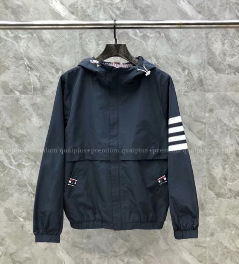 [국내배송] 톰*라운 사선 후드 바람막이 자켓