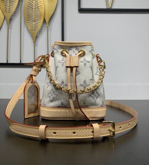 루이비통 M83453 나노 노에