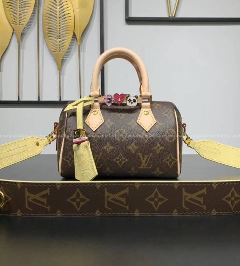 루이비통 M46970 스피디 반둘리에 18