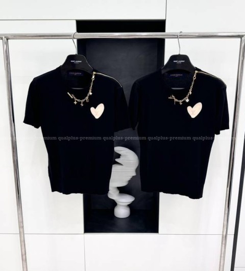 루이비통 숄더 디테일 하트 니트 반팔 여성용