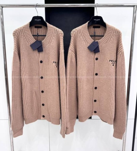 프라다 로고 울 가디건