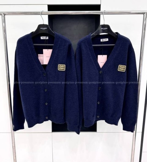 미우미우 로고 가디건