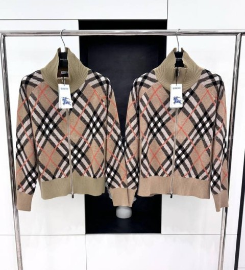 버버리 체크 울 모헤어 블렌드 자켓