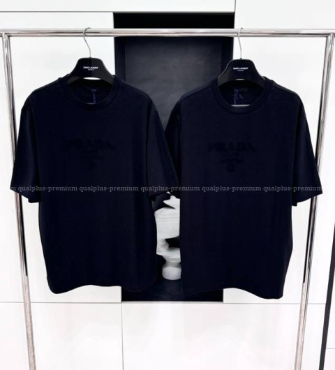 프라다 로고 반팔티셔츠