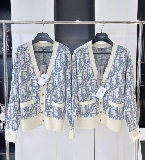 디올 오블리크 가디건