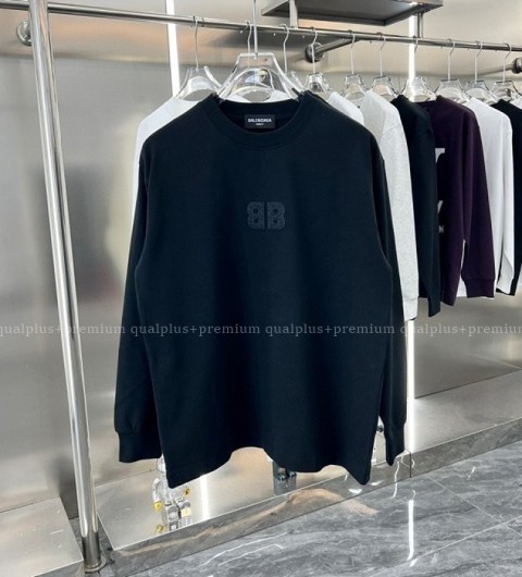 [국내배송] 발*시아가 BB자수로고 라운드 티셔츠