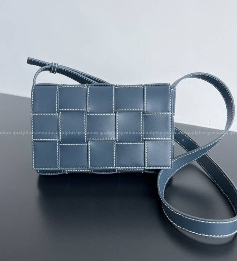 보테가베네타 758105 카세트백 남녀공용