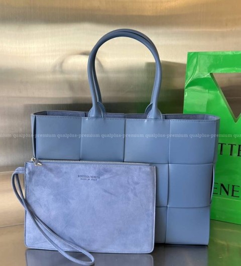 보테가베네타 729244 아르코 토트백 미듐