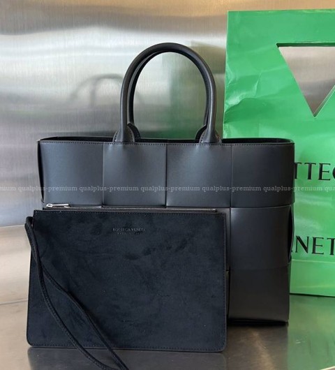 보테가베네타 729244 아르코 토트백 미듐