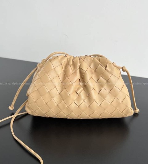 보테가베네타 576227 파우치