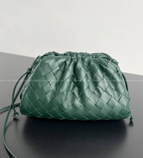 보테가베네타 576227 파우치