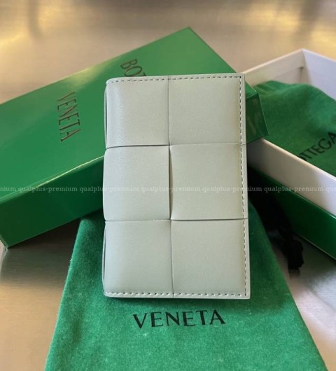 보테가베네타 649602 카세트 플랩 카드 케이스 지갑 남녀공용