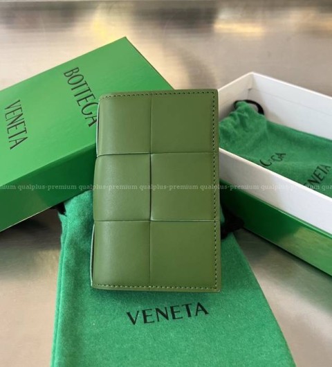 보테가베네타 649602 카세트 플랩 카드 케이스 지갑 남녀공용