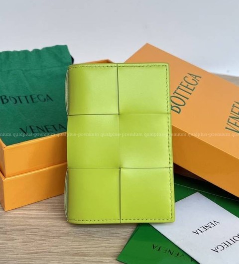 보테가베네타 649602 카세트 플랩 카드 케이스 지갑 남녀공용