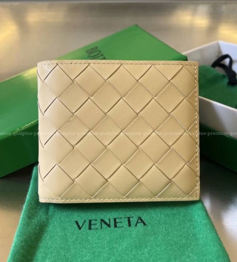 보테가베네타 605721 인트레치아토 폴더형 반지갑 남성용