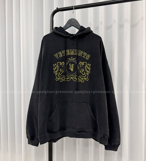 [국내배송] 베*멍 블랙 로얄 후디