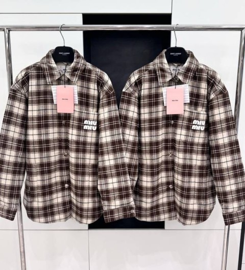 미우미우 체크 오버 셔츠