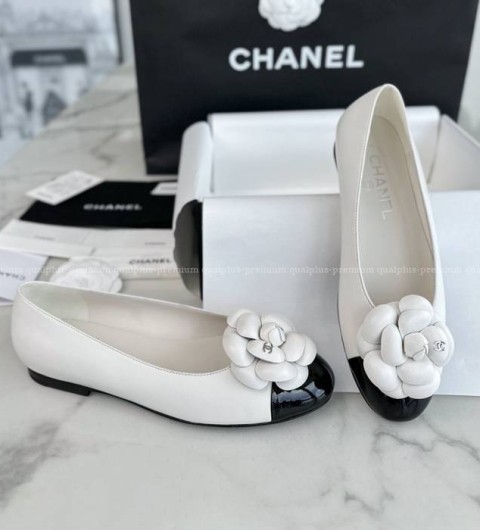 샤넬 24P 까멜리아 발레리나 플랫슈즈 여성용