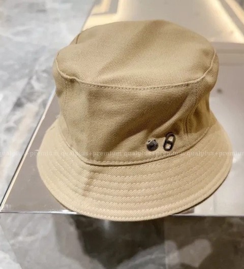 [국내배송] 에*메스 칼비 씨쉘 버킷햇