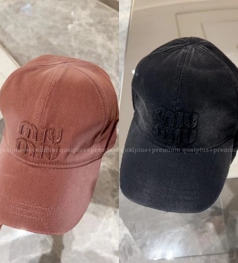 [국내배송] 미*미우 자수로고 데님 워싱 볼캡(2color)