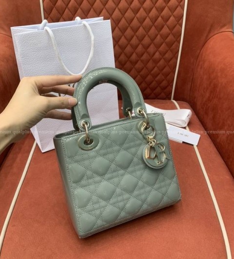 디올 레이디백 페이턴트 스몰