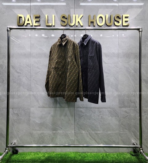 [국내배송] 펜* 로고 자켓