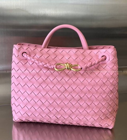 보테가베네타 743572 안디아모 핸드백 미듐