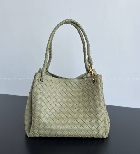 보테가베네타 796571 파라슈트 라지