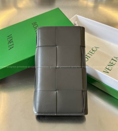 보테가베네타 679845 카세트 장지갑 남성용