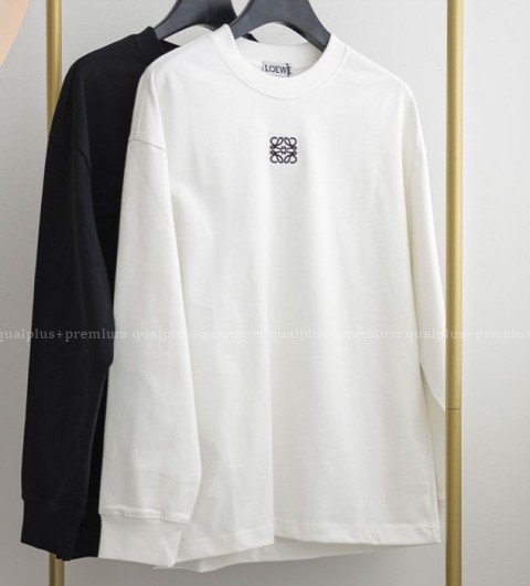 [국내배송] 로*베 오버사이즈 롱슬리브 티셔츠 (2color)