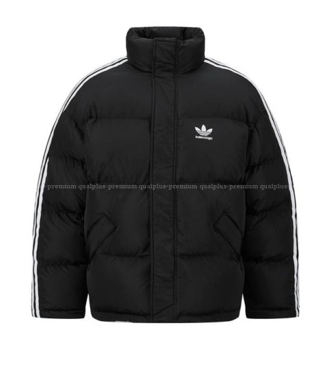 발렌시아가x아디다스 콜라보 다운 패딩